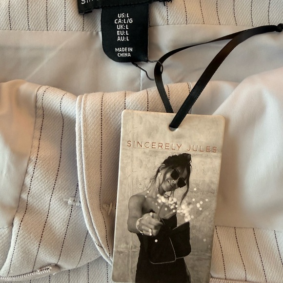 Sincerely Jules White and sky blue Corset Top and skirt/pants - Picture 7 of 7